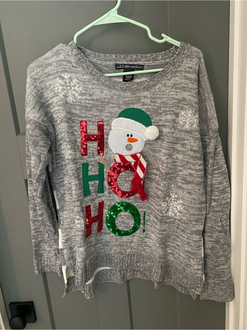 Gray Crewneck Holiday Snowman HO HO HO Sequin Pullover Sweater